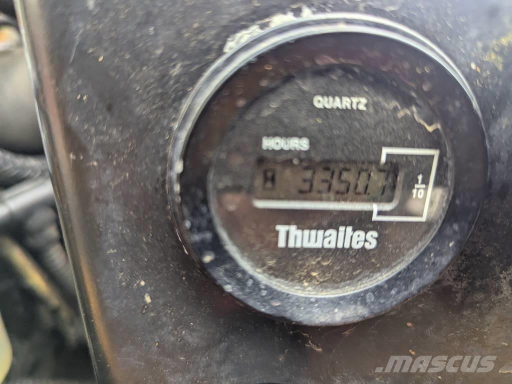 Thwaites 1 ton サイト　ダンプ
