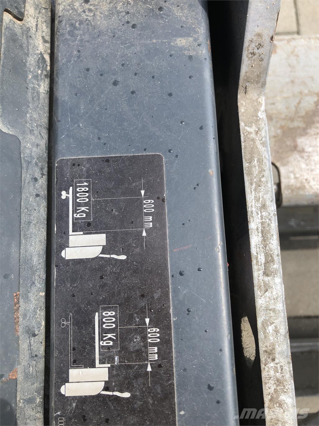 Still EXU-H 18 ウォーキンフォークリフト