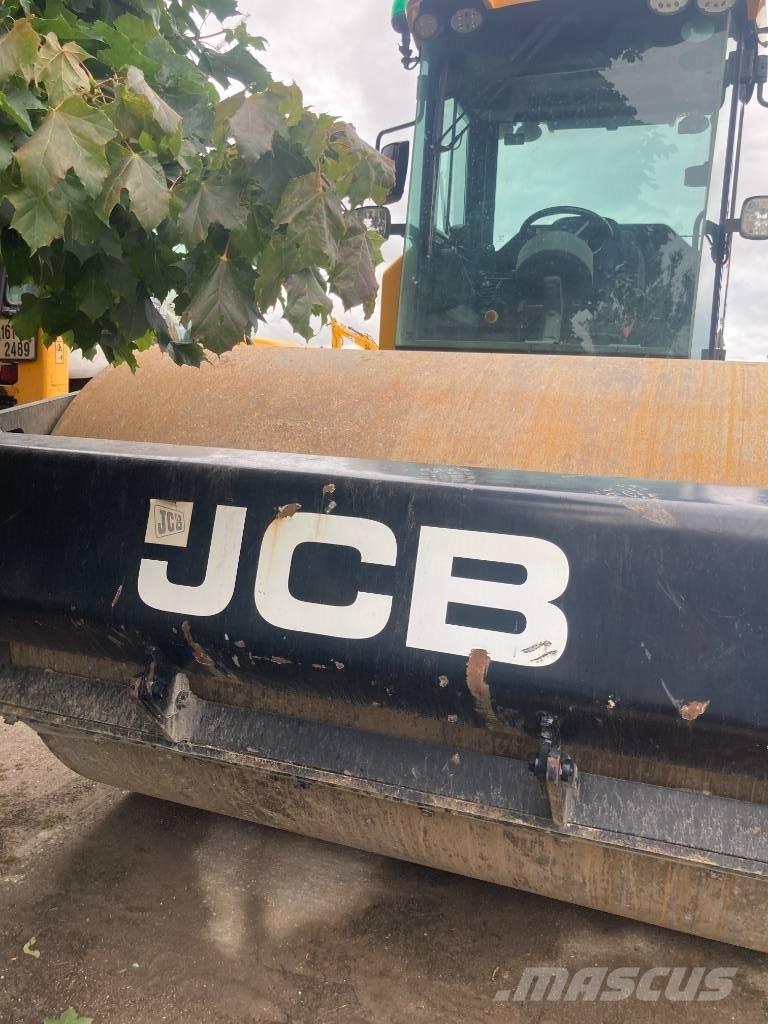 JCB VM137 2015 振動ローラ