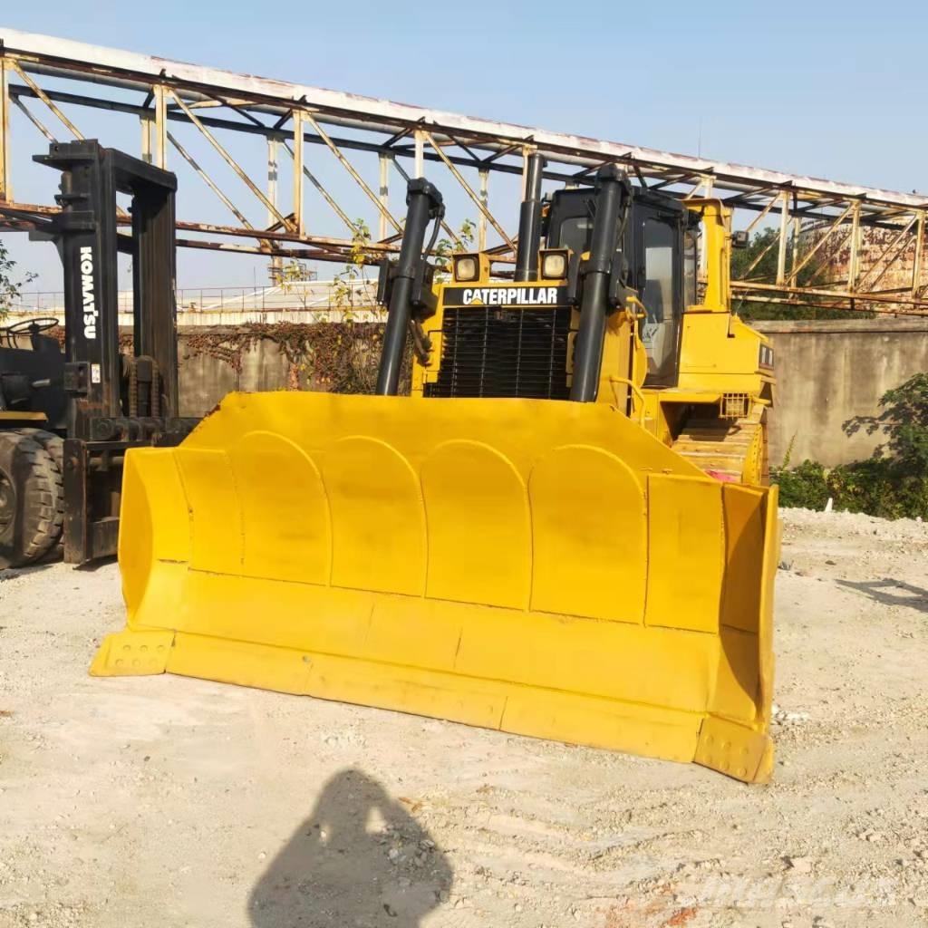 CAT D7H ブルドーザー