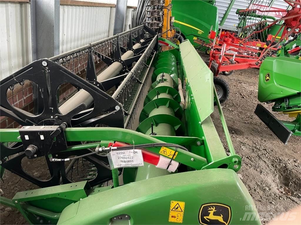 John Deere 622R ハーベスタヘッド
