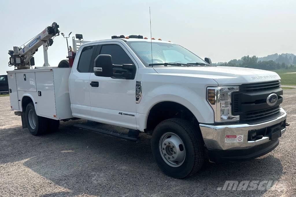 Ford F 350 XL SD クローラクレーン