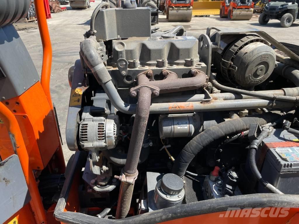 Hamm HD 12 VV タンデムローラ