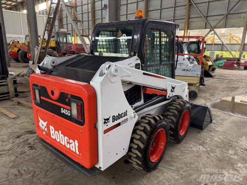 Bobcat S 450 スキッドステアローダー