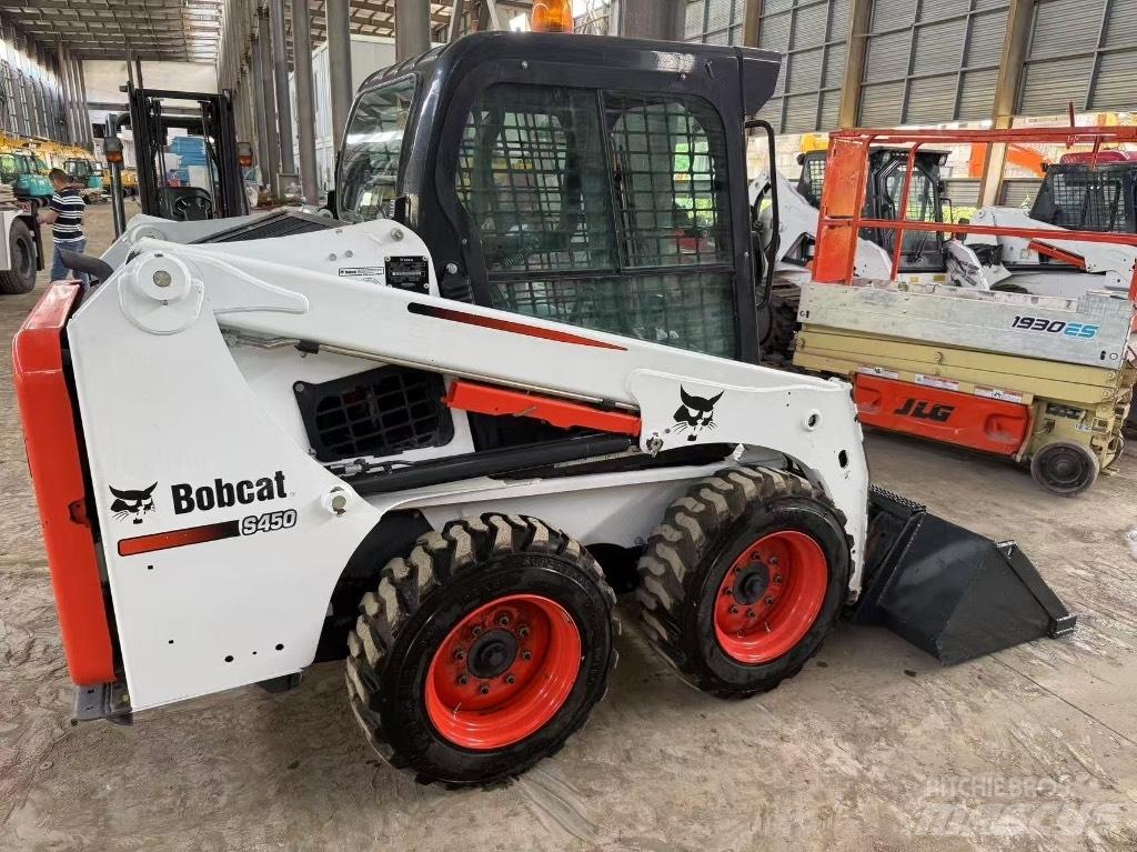 Bobcat S 450 スキッドステアローダー