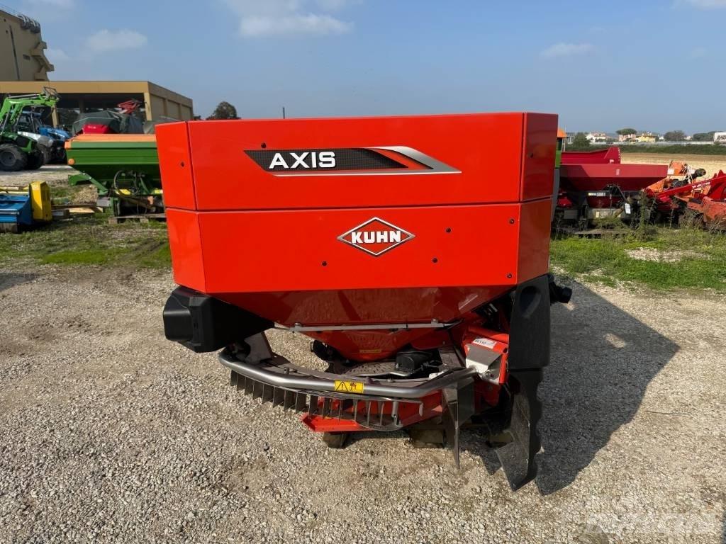 Kuhn AXIS 40.2 ブームスプレイヤー