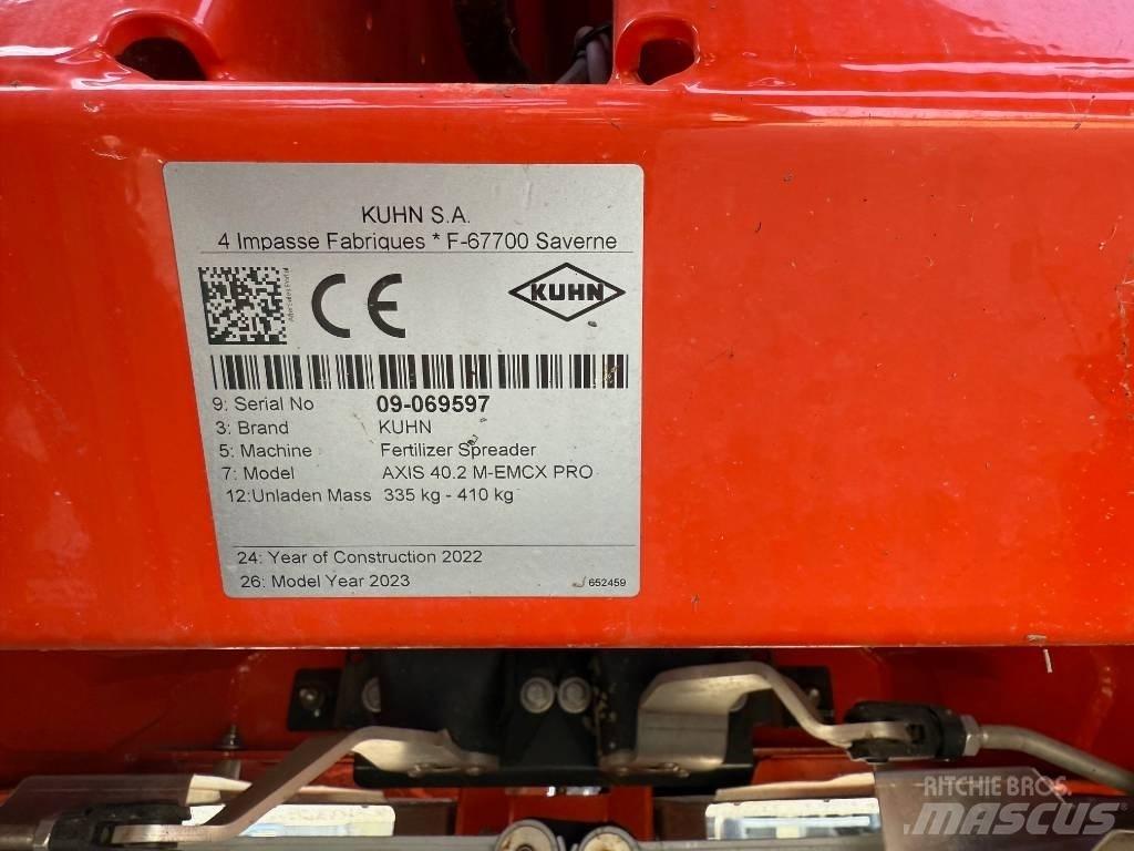 Kuhn AXIS 40.2 ブームスプレイヤー