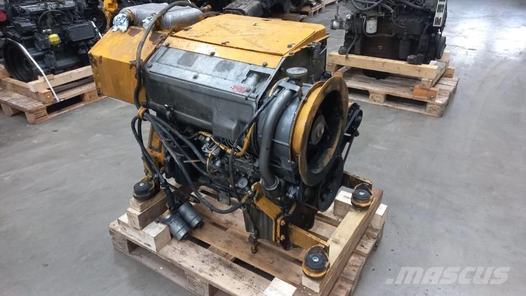Deutz BF4L913 エンジン