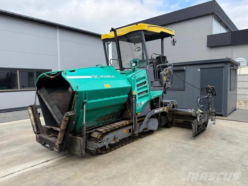 Vögele Super 1300-3i アスファルトフィニッシャ