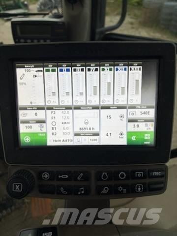 John Deere 6130 R トラクター