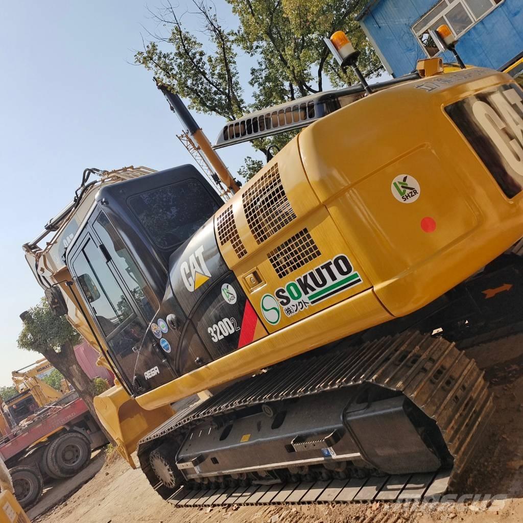 CAT 320 D2 大型油圧ショベル12t以上（パワーショベル・ユンボ）