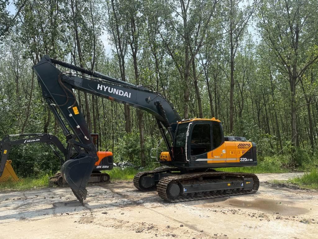 Hyundai R220LC-9S 大型油圧ショベル12t以上（パワーショベル・ユンボ）
