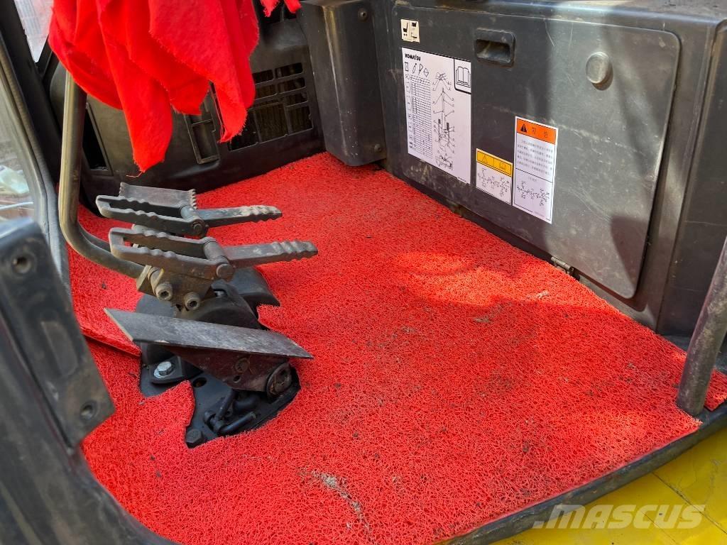 Komatsu PC 55 大型油圧ショベル12t以上（パワーショベル・ユンボ）