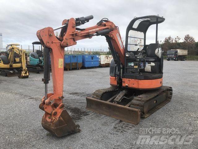 Hitachi ZX 30 UR-5 ミニ油圧ショベル 7t以下（ミニユンボ・ミニディガー）