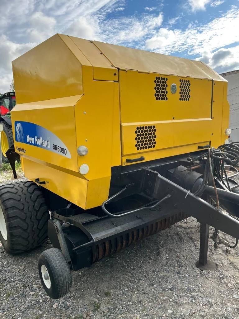 New Holland BR 6090 ラウンドベーラー
