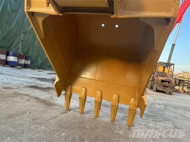 CAT 320 B 大型油圧ショベル12t以上（パワーショベル・ユンボ）