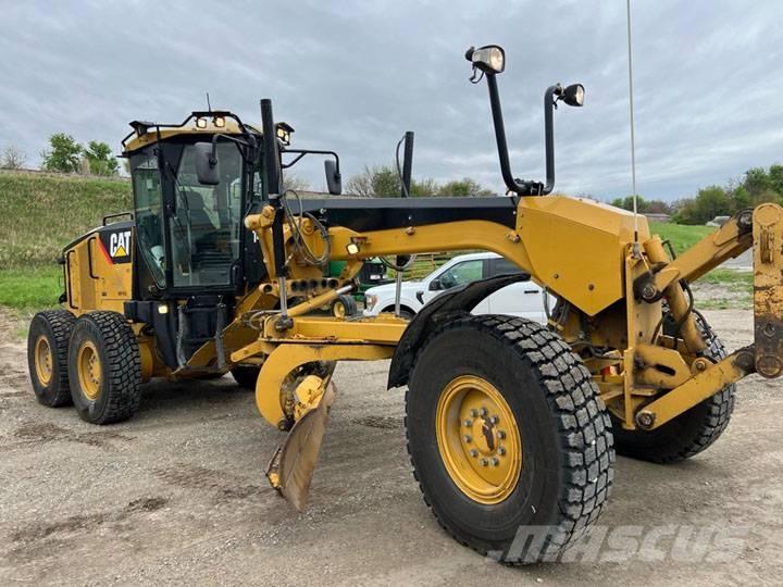 CAT 140 M モーターグレーダー