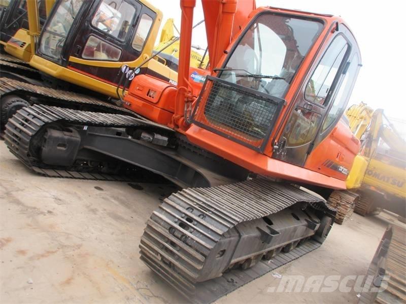 Doosan DX 340 大型油圧ショベル12t以上（パワーショベル・ユンボ）