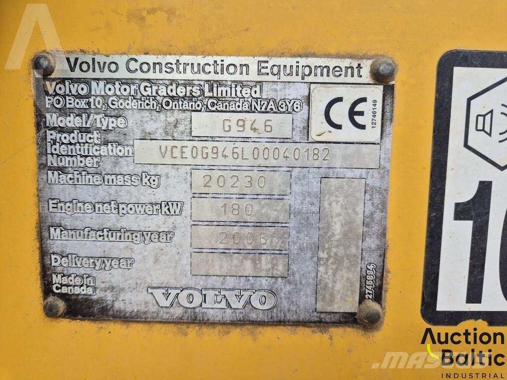 Volvo G 946 モーターグレーダー