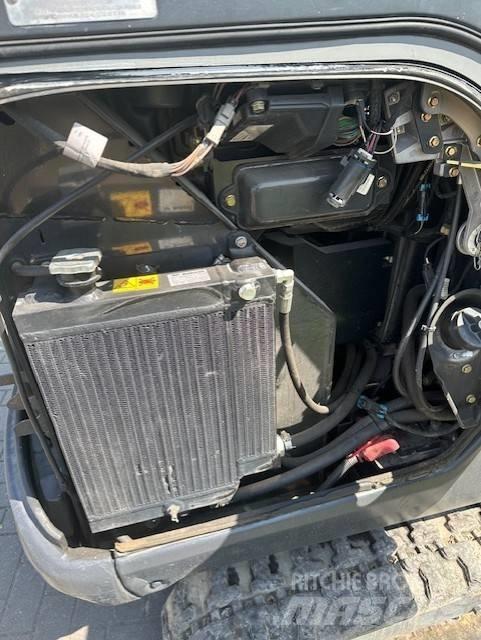 Bobcat E 19 ミニ油圧ショベル 7t以下（ミニユンボ・ミニディガー）