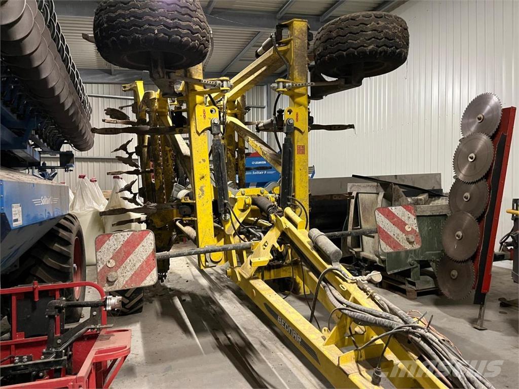 Bednar TO6000 HM カルチベーター