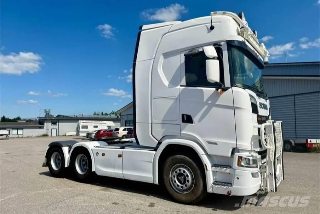 Scania S 580 中古トラクターヘッド | トレーラーヘッド