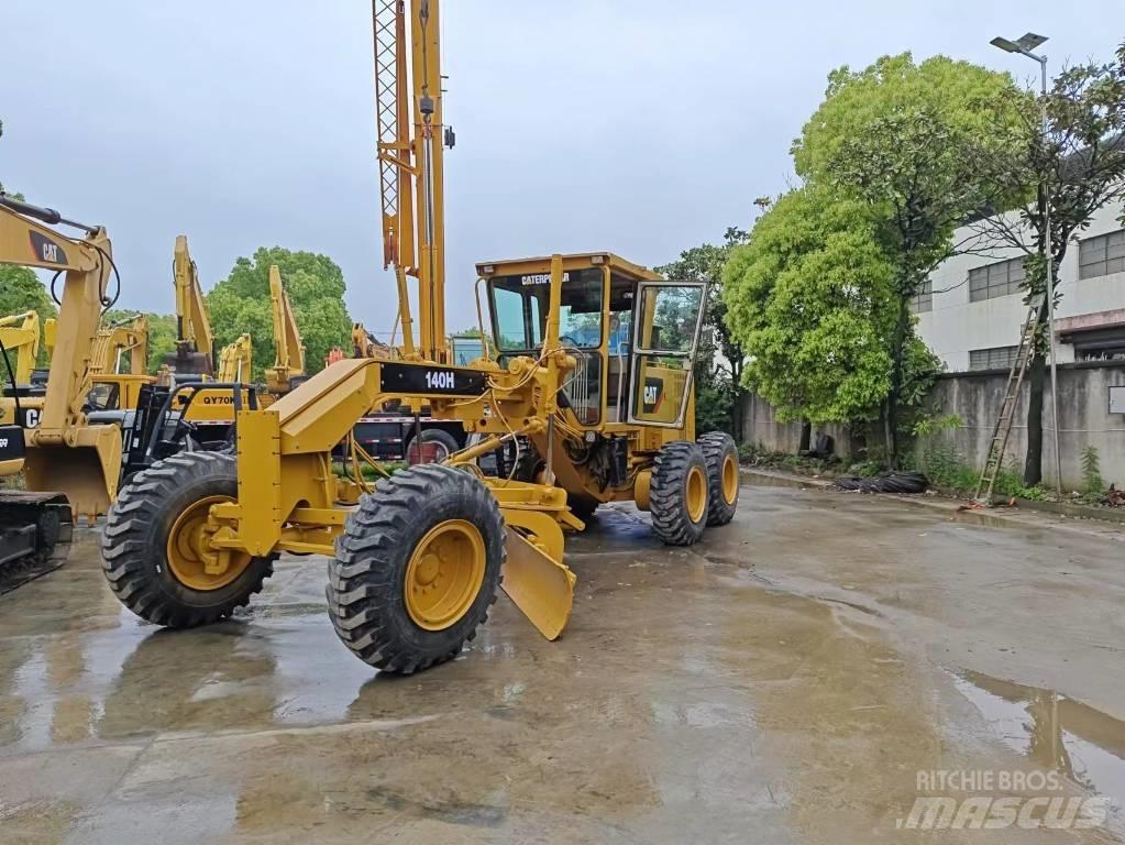 CAT 140 H モーターグレーダー