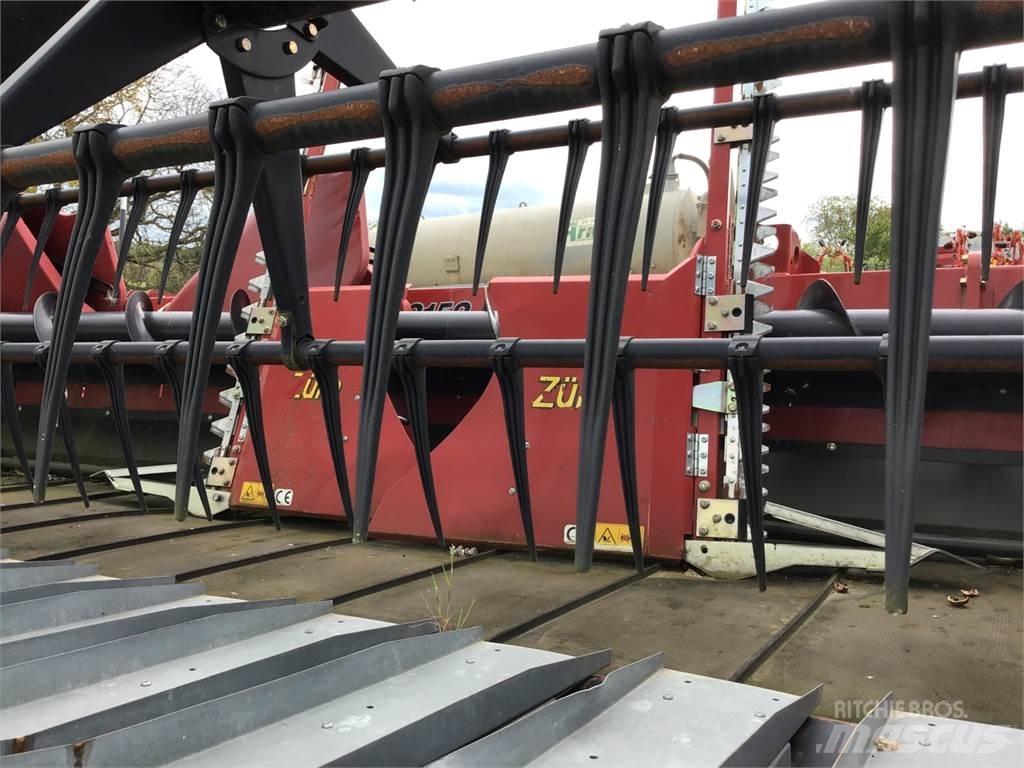 Case IH 3100 コンバイン・ハーベスター・ヘッド