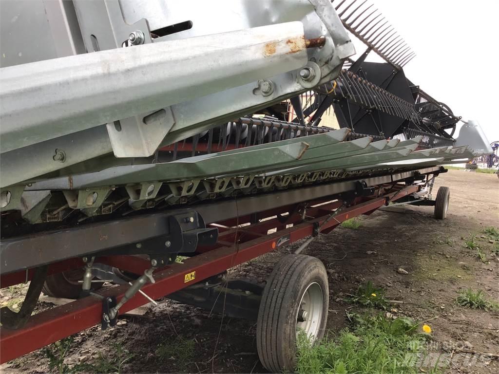 Case IH 3100 コンバイン・ハーベスター・ヘッド