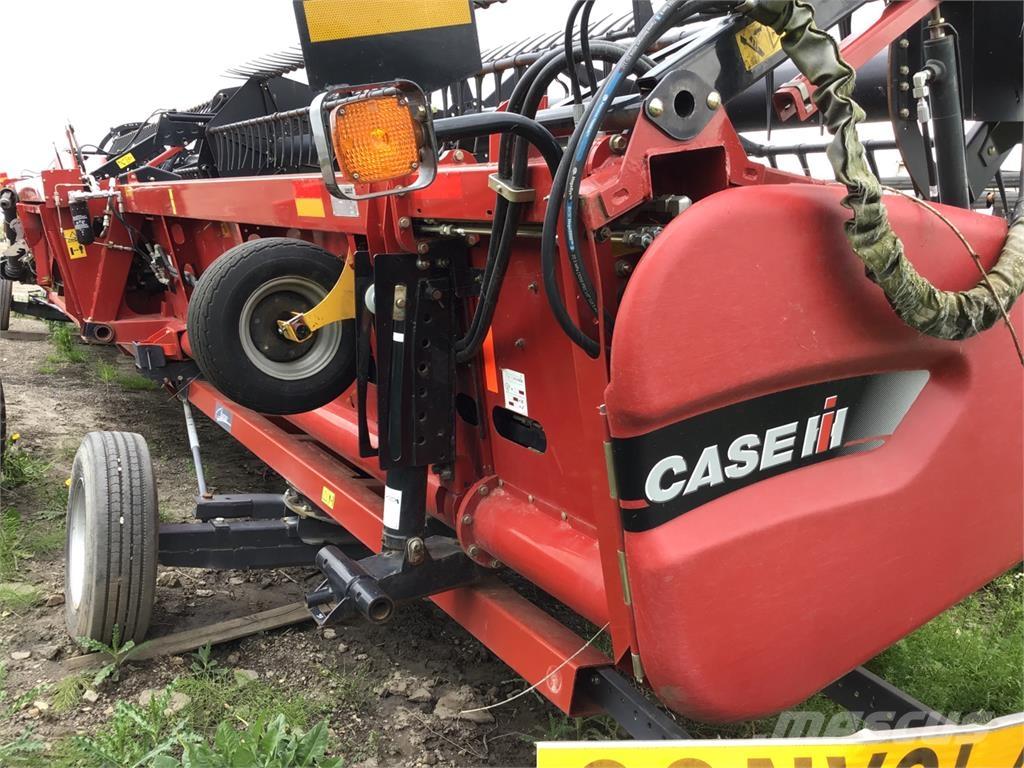 Case IH 3100 コンバイン・ハーベスター・ヘッド