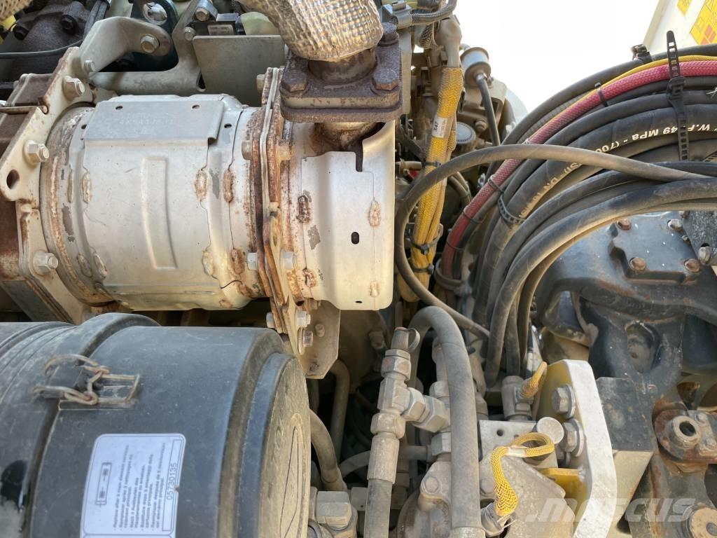 Bomag BW 151 AD-5 タンデムローラ