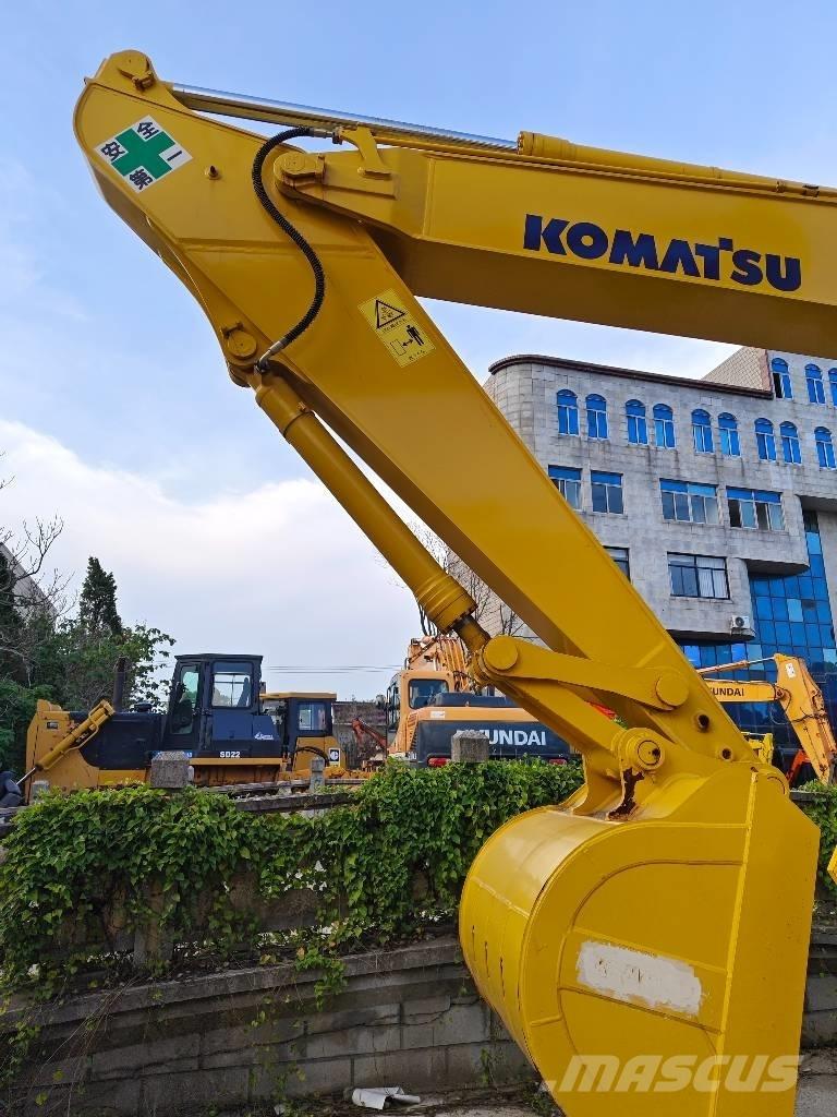 Komatsu PC 220-7 大型油圧ショベル12t以上（パワーショベル・ユンボ）