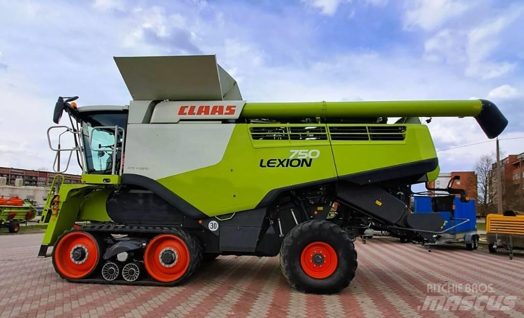 CLAAS Lexion 750 TT コンバイン