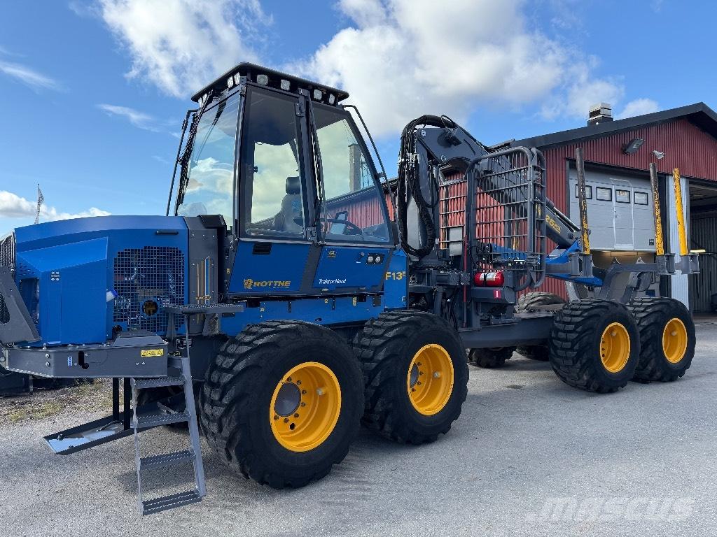 Rottne F 13 E フォワーダー