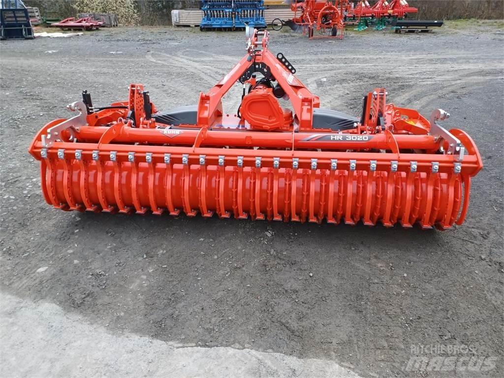 Kuhn HR 3020 パワーハローとロータリーハロー