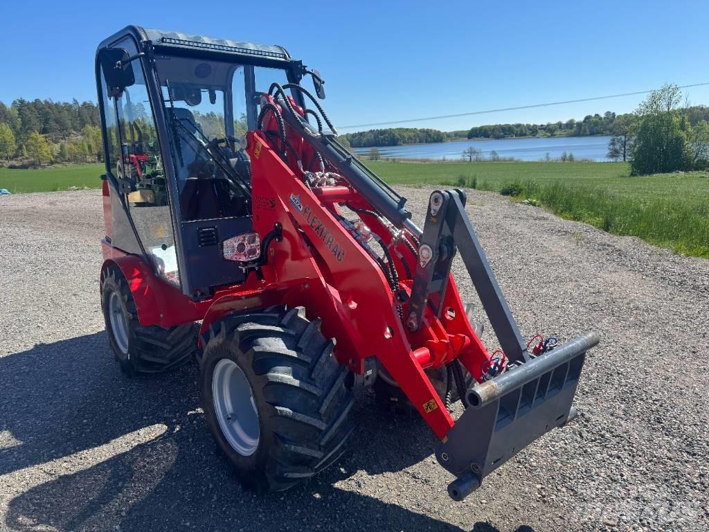 Flexitrac 1226 CAB 多目的ローダー