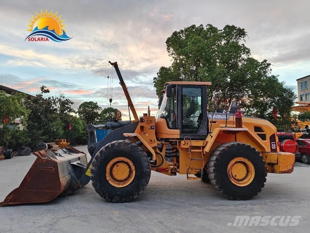 Volvo L 120 ホイールローダー・タイヤショベル