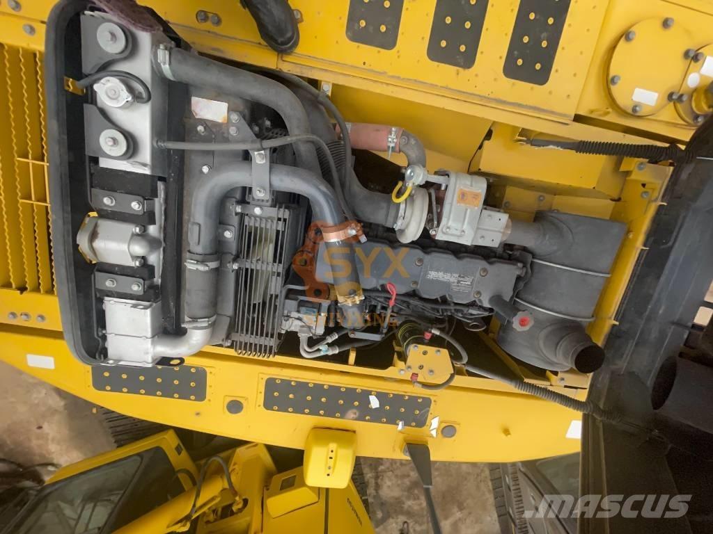 Komatsu PC 200-8 大型油圧ショベル12t以上（パワーショベル・ユンボ）