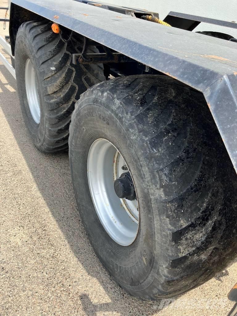 Metaltech MT 20-24 汎用トレーラー