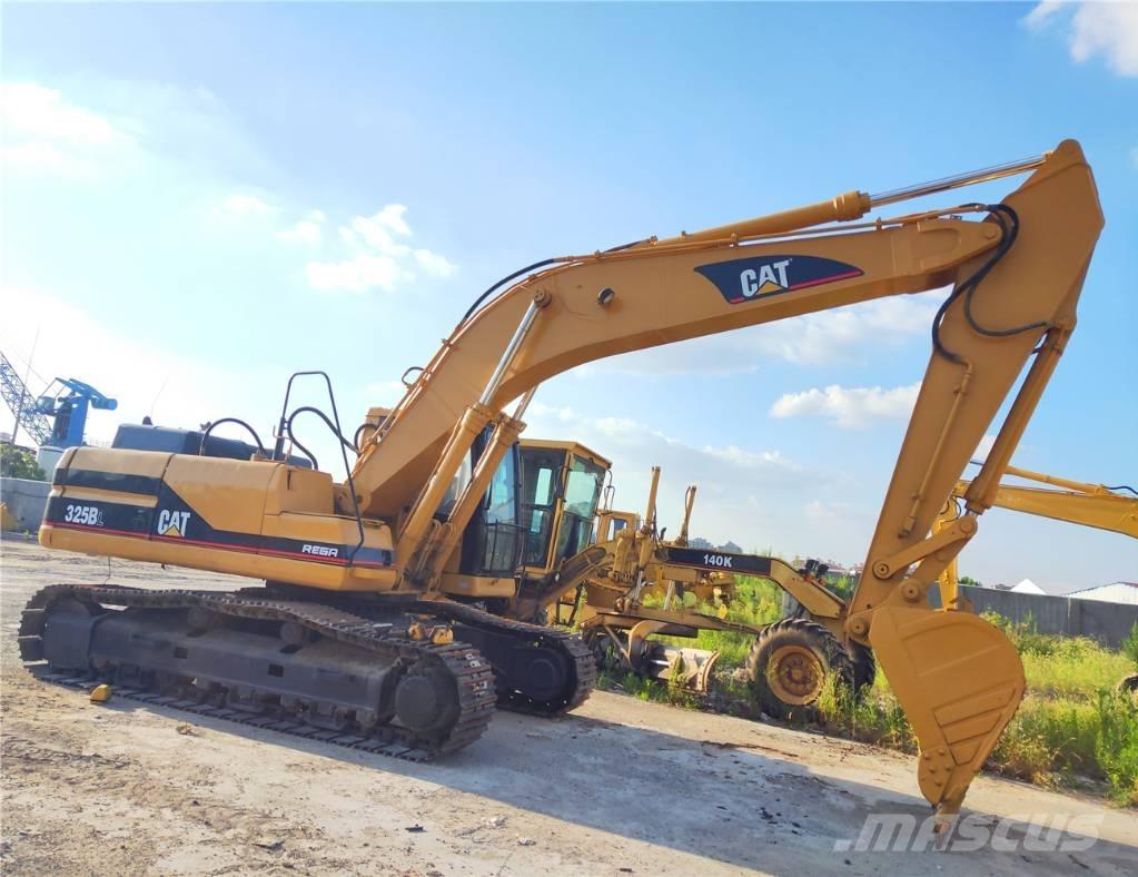 CAT 325BL 大型油圧ショベル12t以上（パワーショベル・ユンボ）