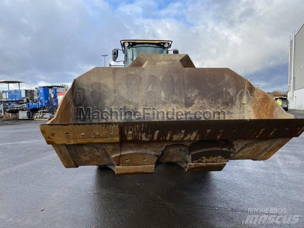CAT 966 M XE ホイールローダー・タイヤショベル