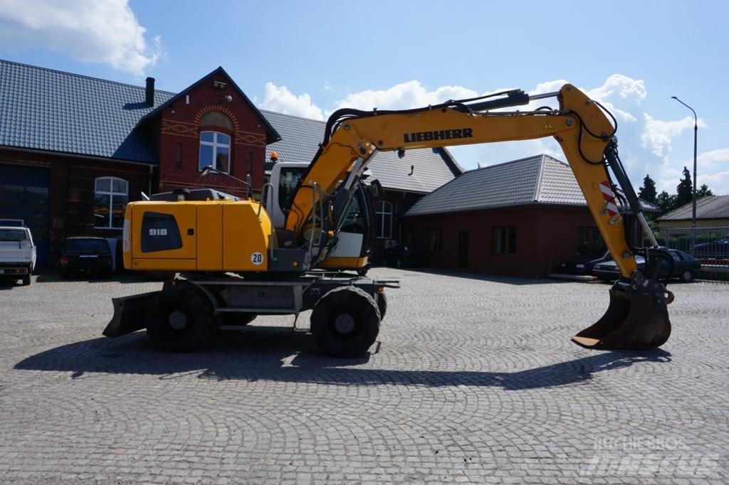 Liebherr A 918 ホイール式油圧ショベル（パワーショベル・ユンボ・バックホー）