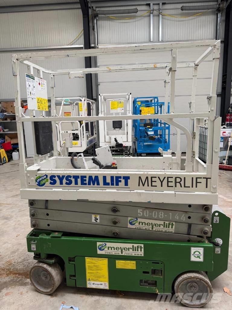 Genie GS 1932 シザースリフト