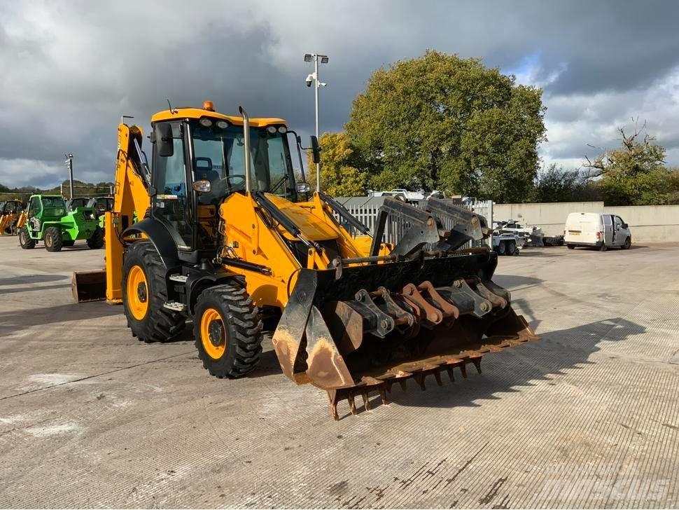 JCB 3CX バックホーローダー