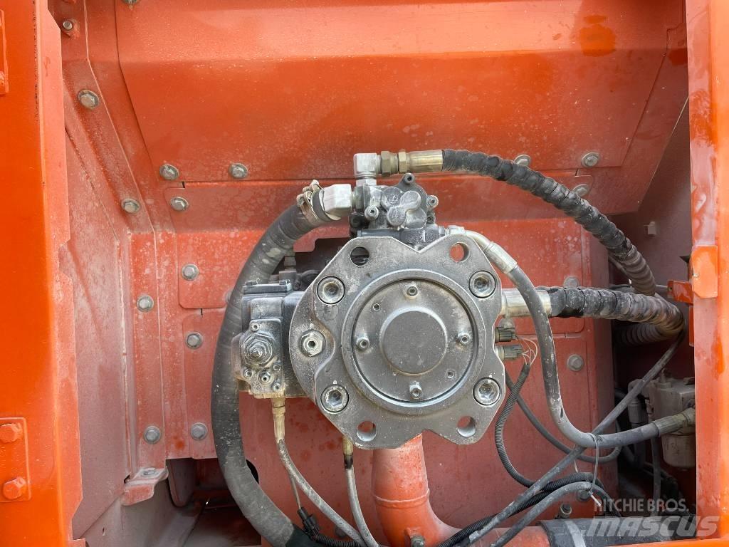 Doosan DX 260 大型油圧ショベル12t以上（パワーショベル・ユンボ）