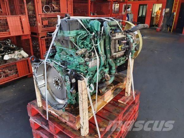 Volvo D7F エンジン