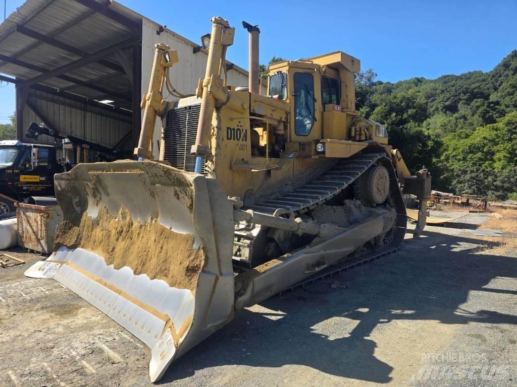 CAT D 10 N ブルドーザー