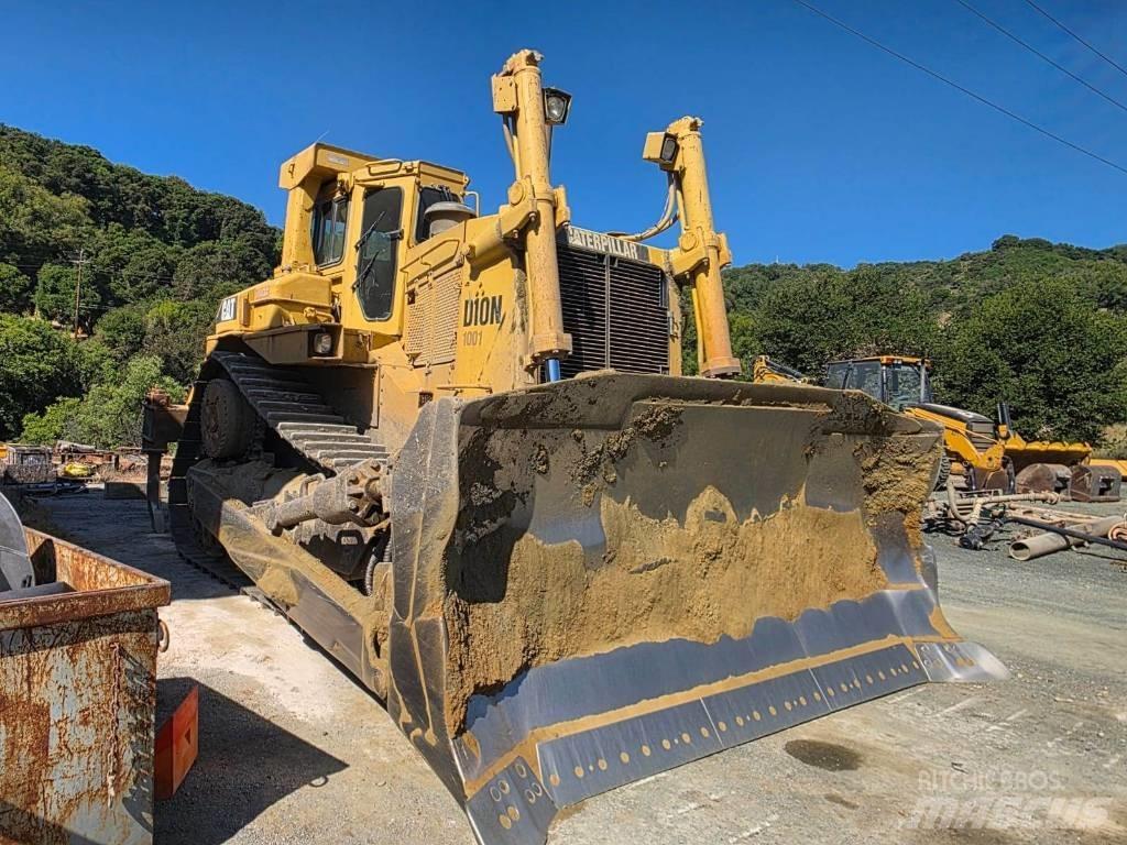 CAT D 10 N ブルドーザー