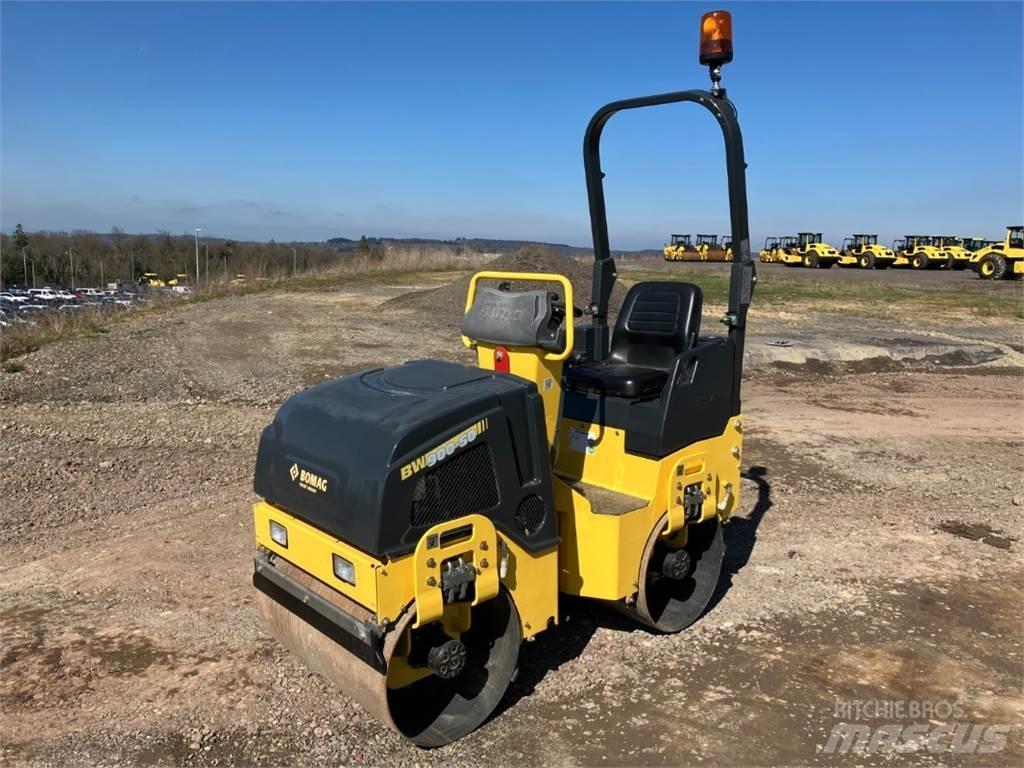 Bomag CN BW 900-50 タンデムローラ