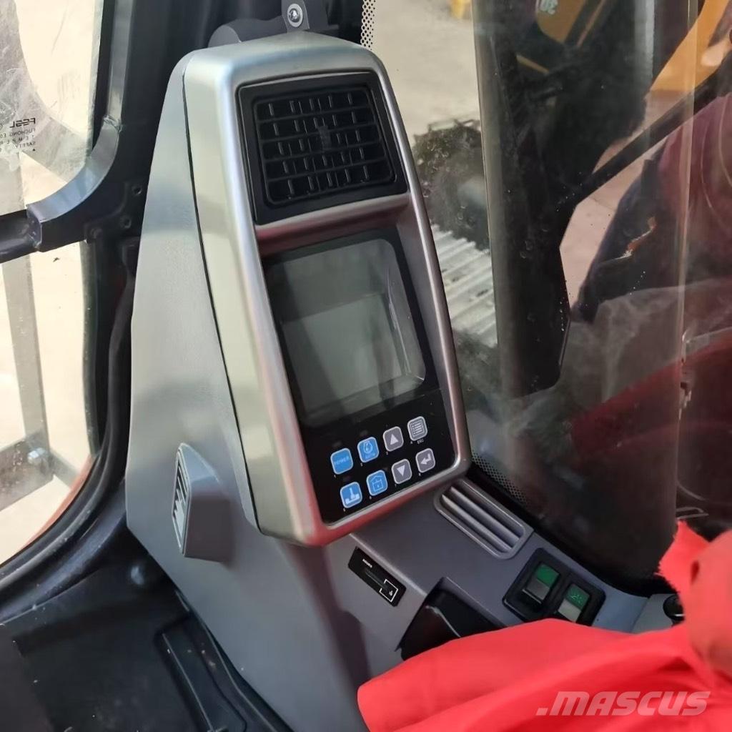 Doosan DX 300 LC 大型油圧ショベル12t以上（パワーショベル・ユンボ）